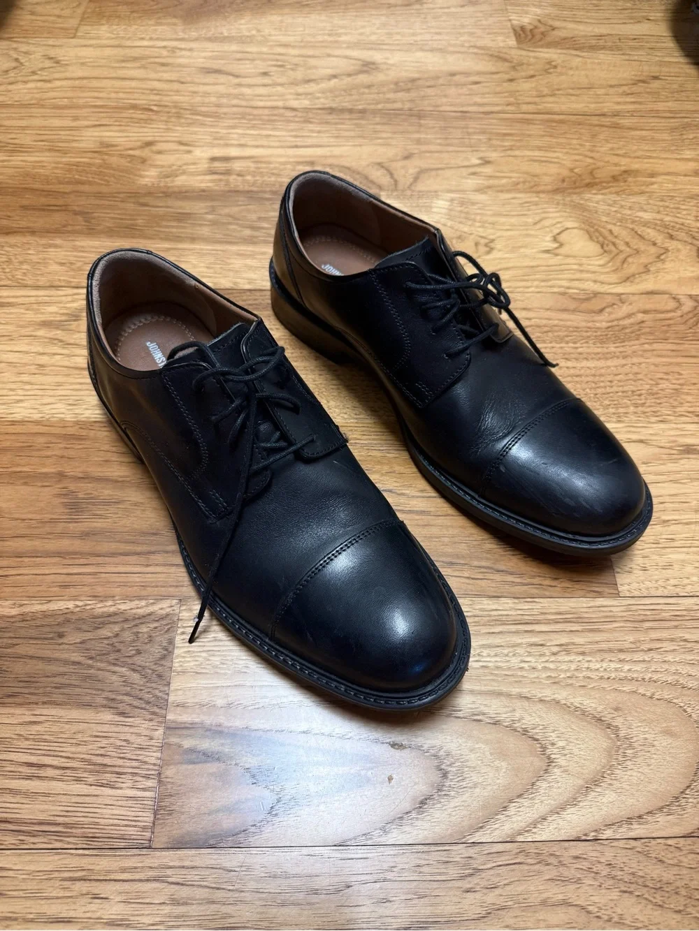 Johnston & Murphy Classic Black Cap-Toe Men's Dress Shoes